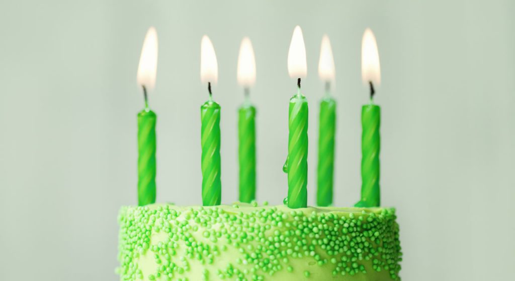 How do you say happy birthday in italian 