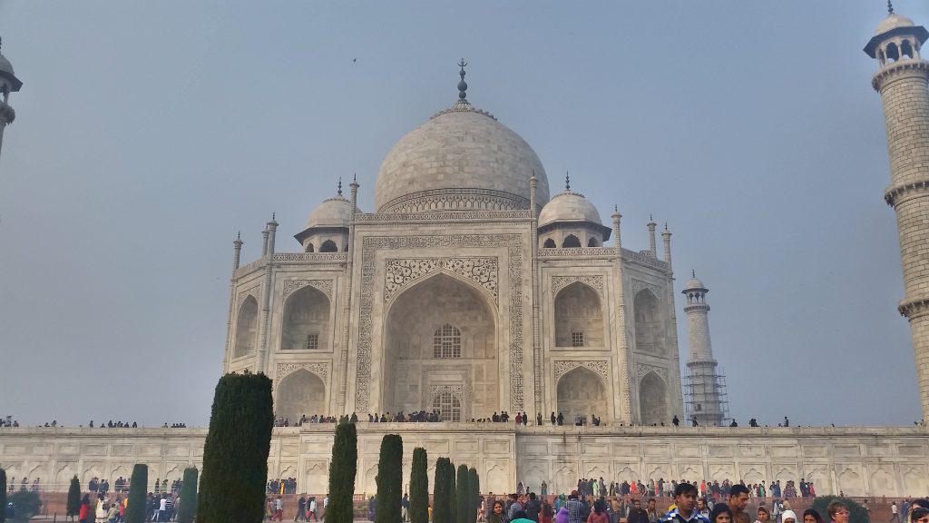 taj2