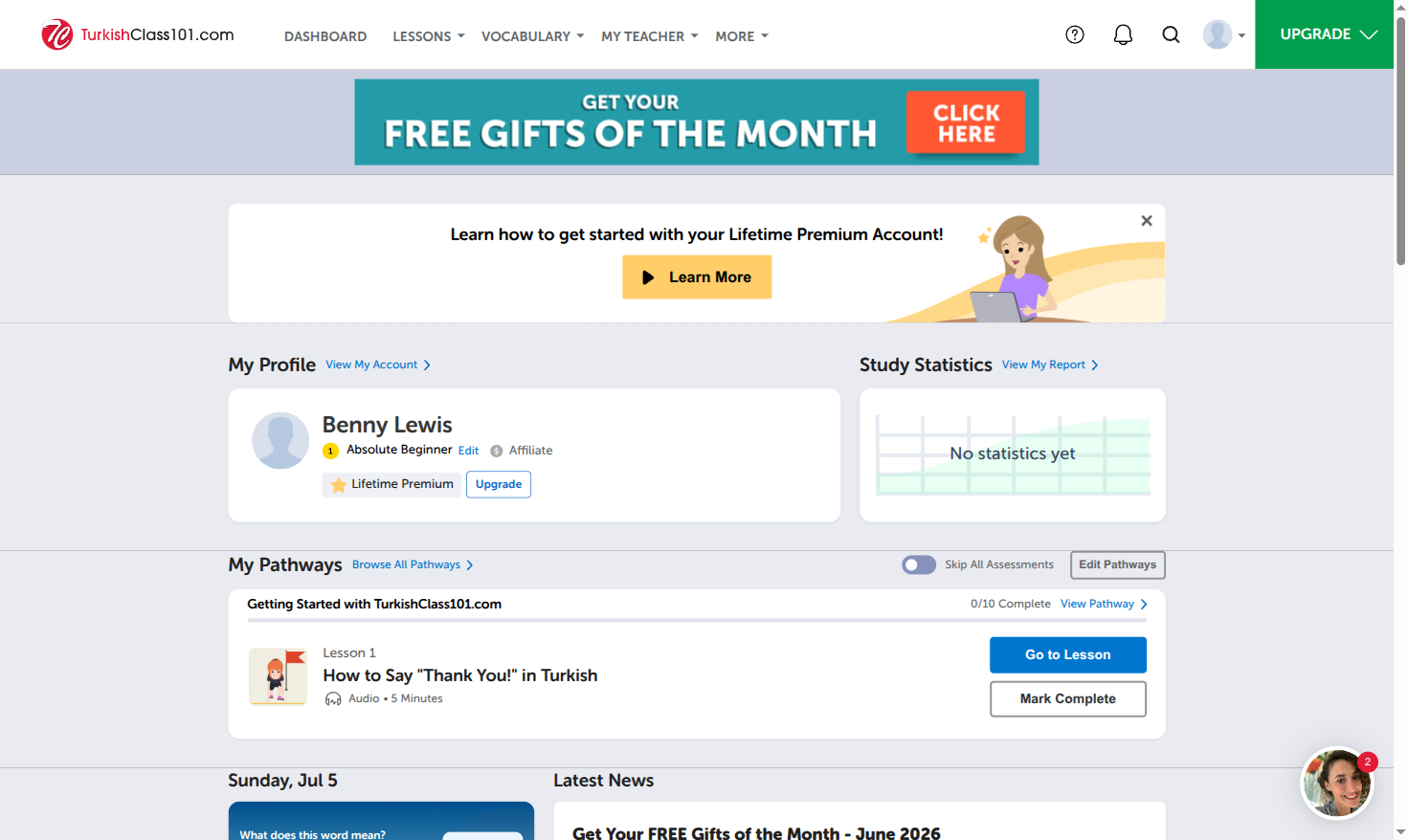 The TurkishClass101 dashboard, showing your level, the guided learning pathway and study stats.