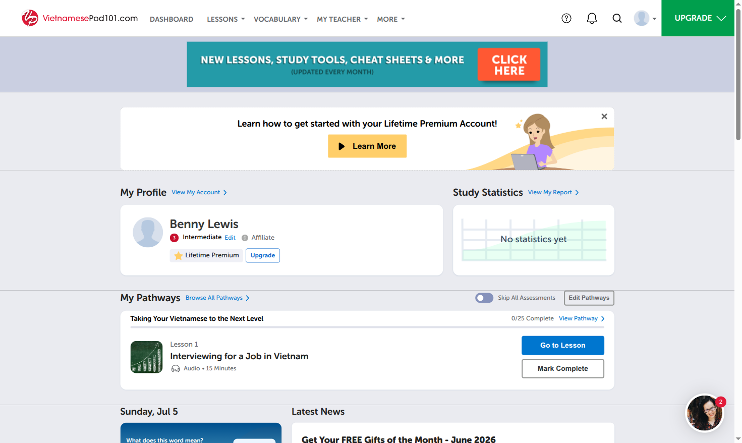 The VietnamesePod101 dashboard, showing your level, the guided learning pathway and study stats.